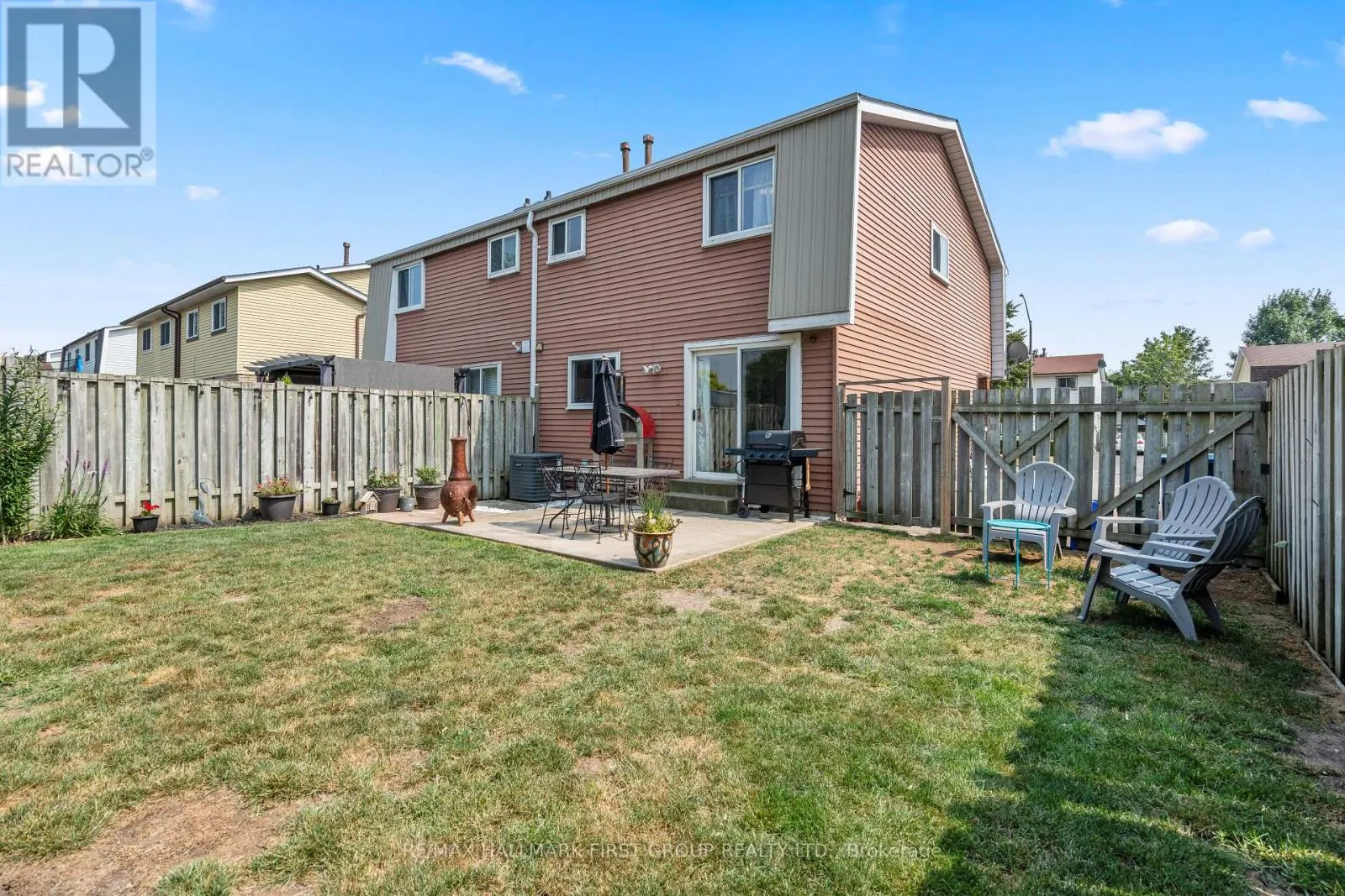 1257 FENELON CRESCENT