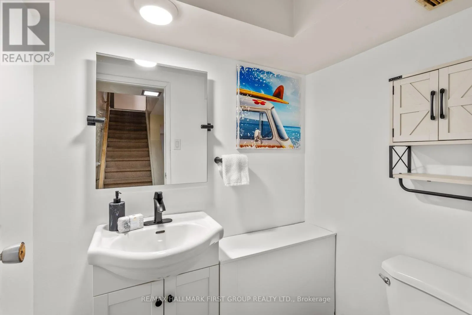 1257 FENELON CRESCENT