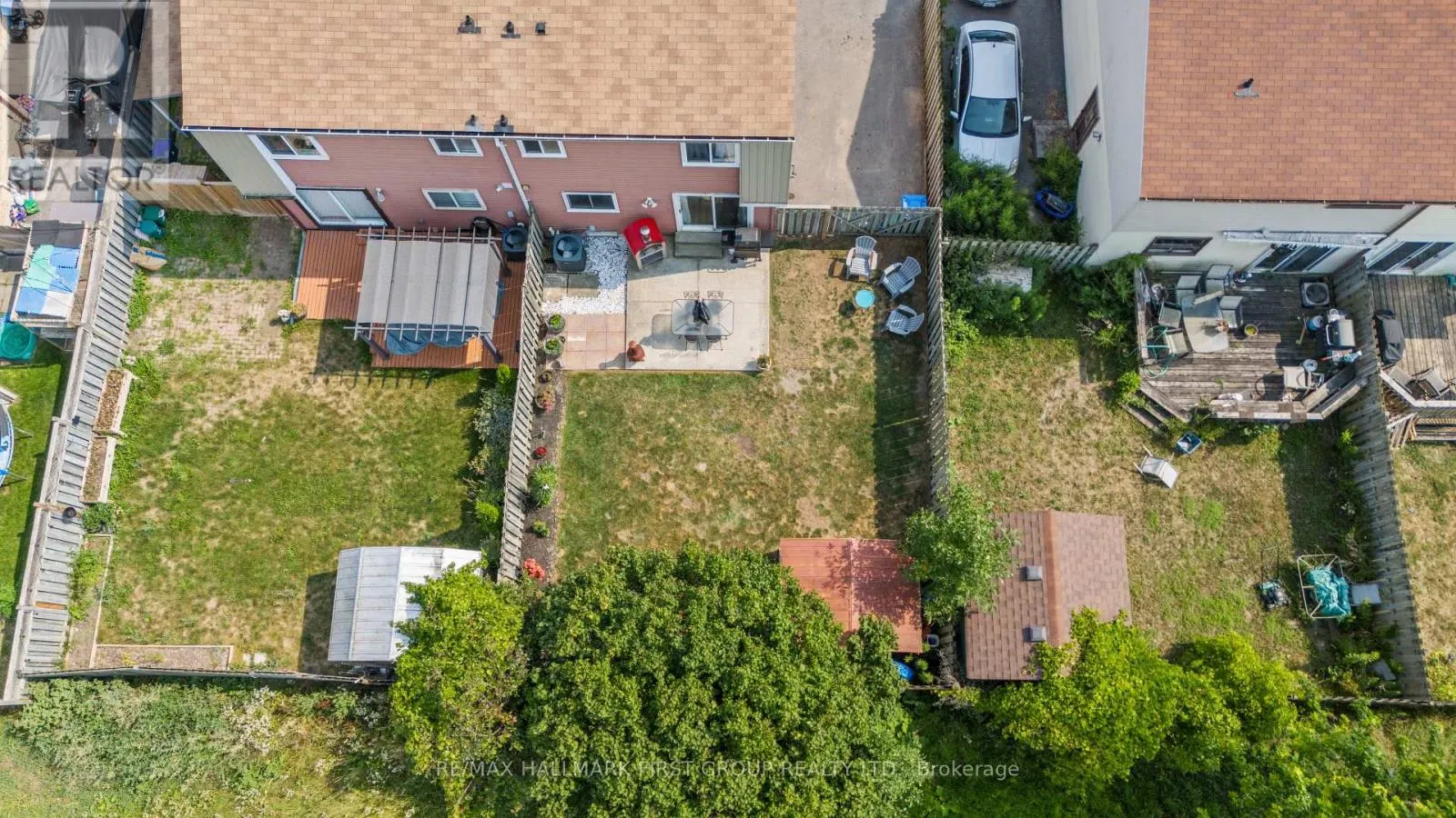 1257 FENELON CRESCENT