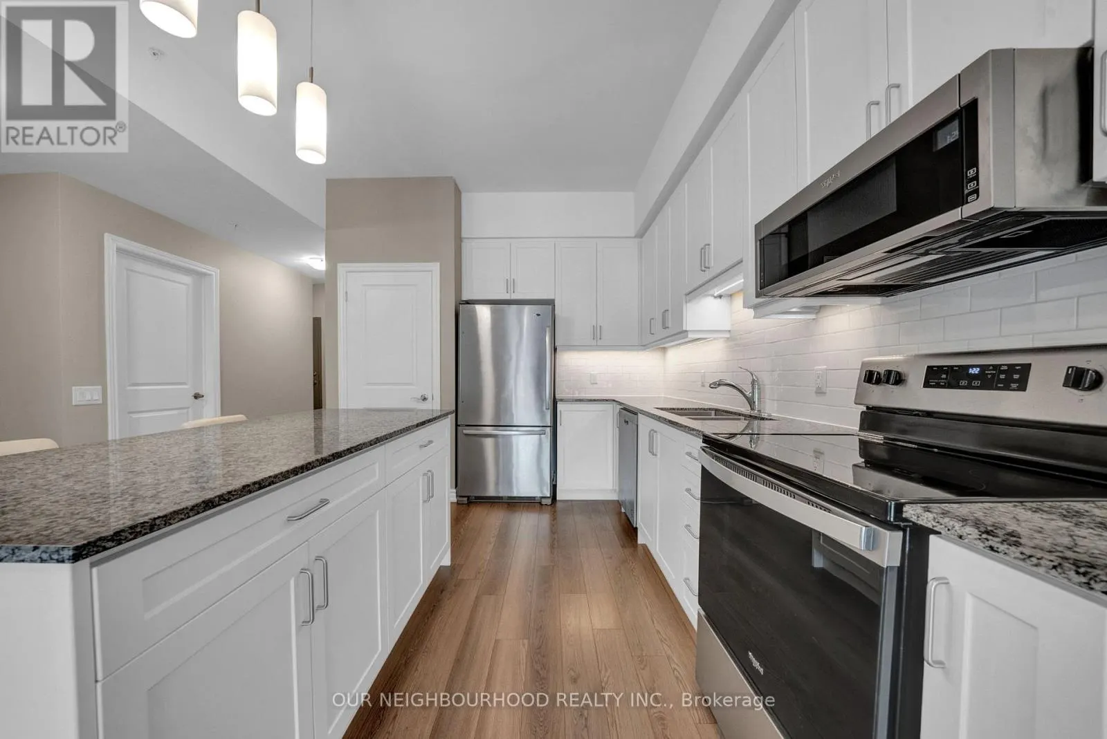 402 - 109 KING AVENUE E, #402
