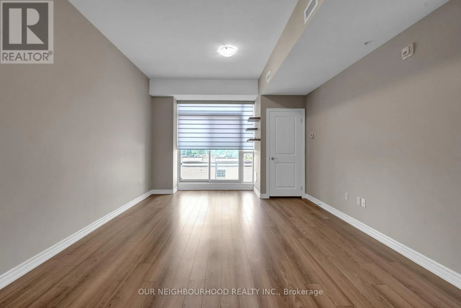 402 - 109 KING AVENUE E, #402