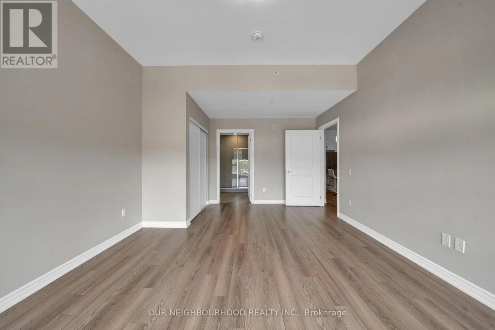 402 - 109 KING AVENUE E, #402