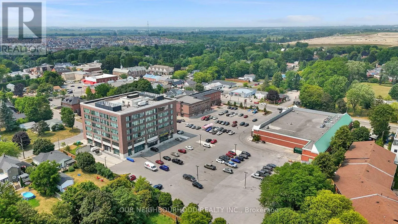 402 - 109 KING AVENUE E, #402