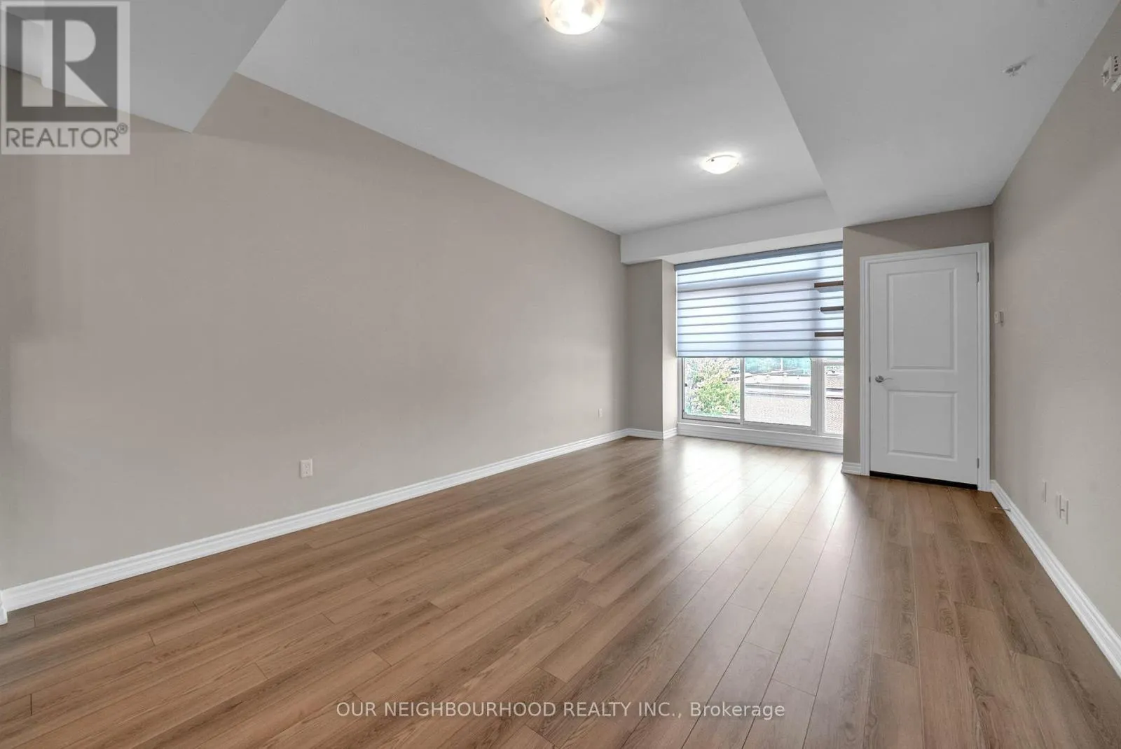 402 - 109 KING AVENUE E, #402