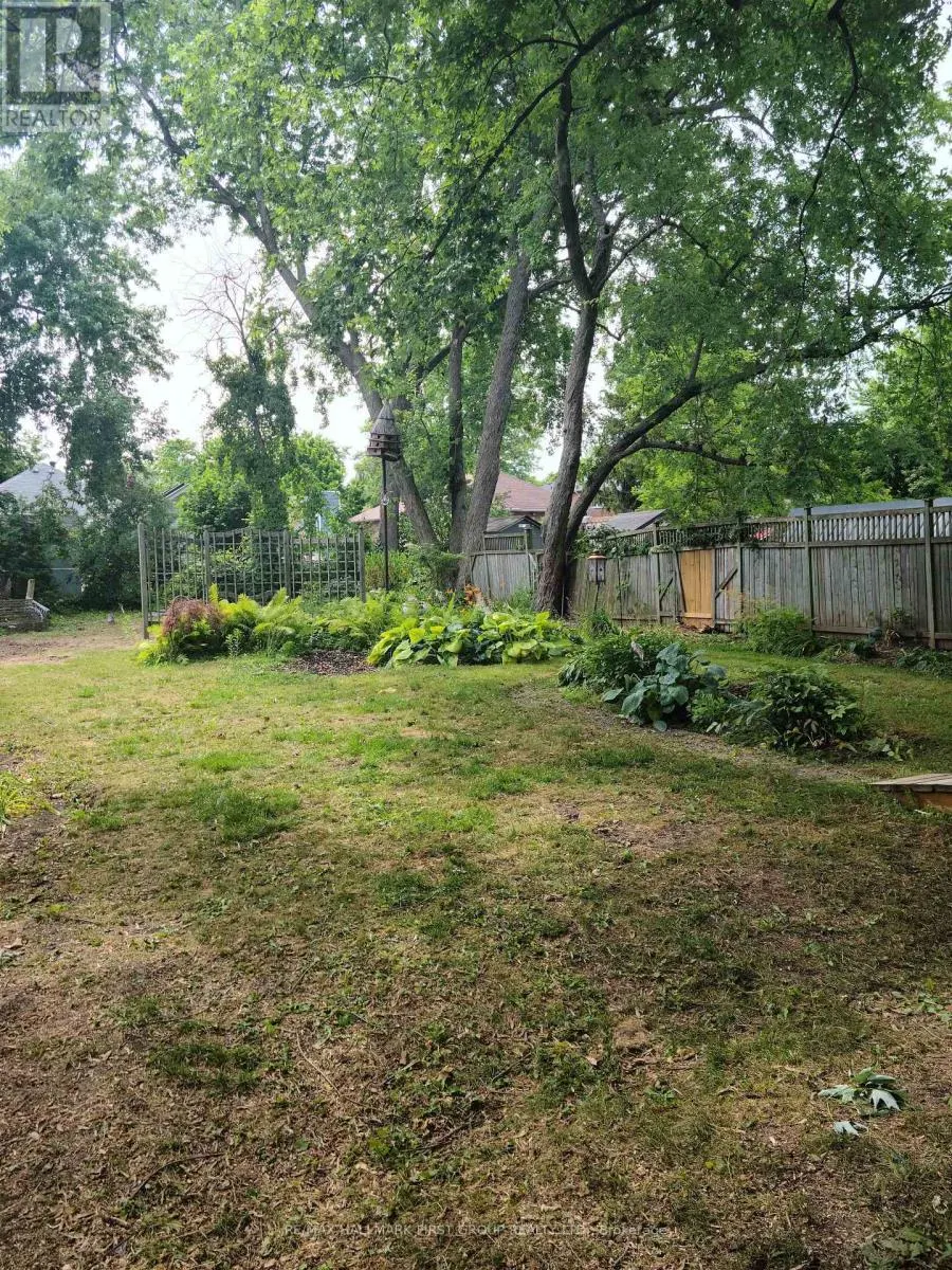 BSMT - 1158 SHOAL POINT ROAD S