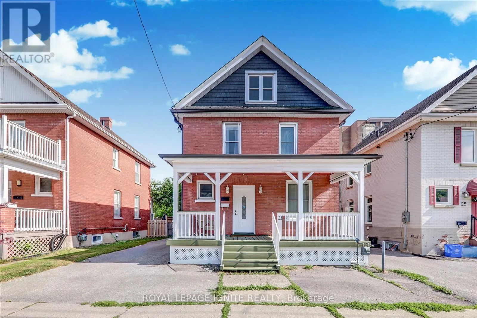 21 COLBORNE STREET W