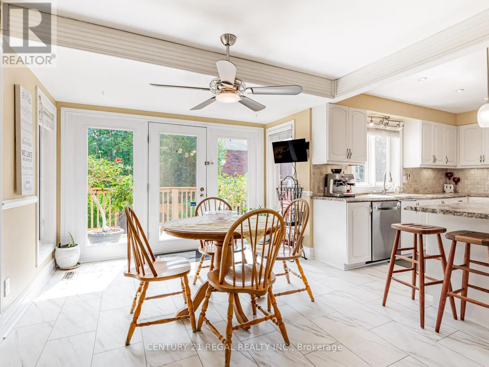 42 MILNER CRESCENT