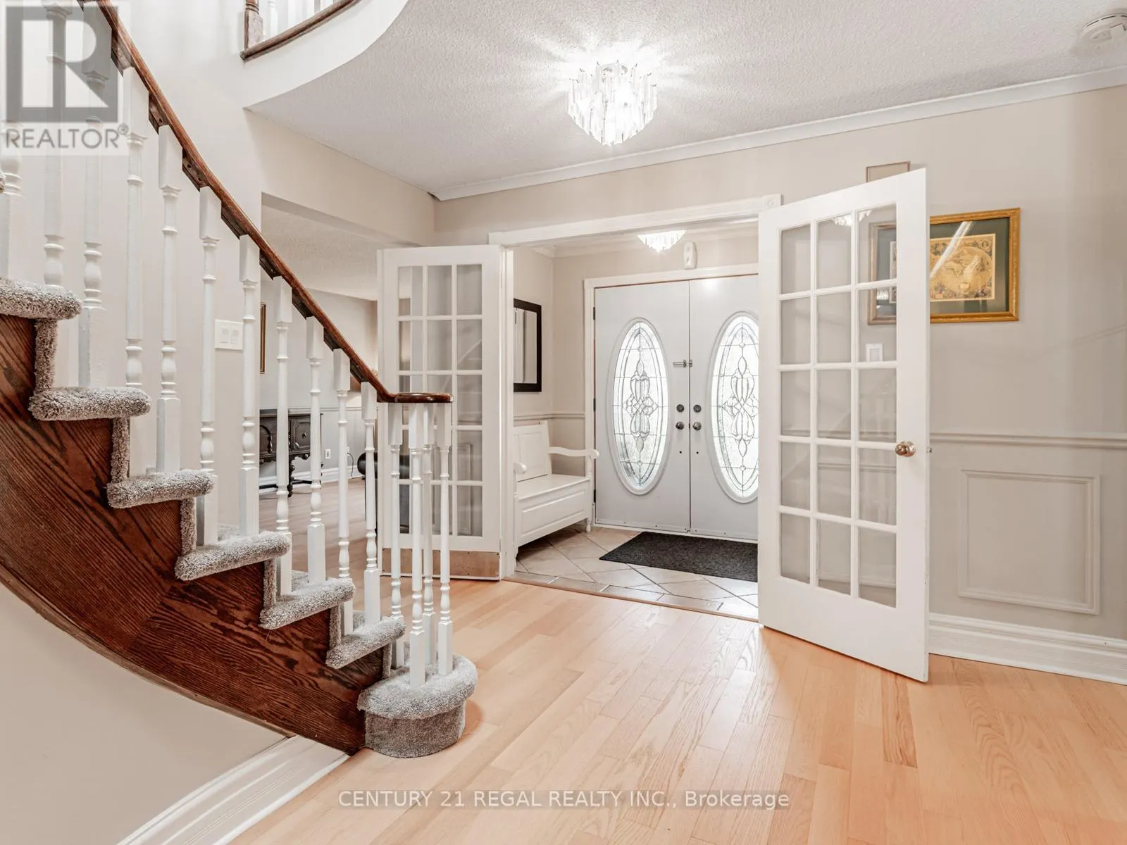 42 MILNER CRESCENT