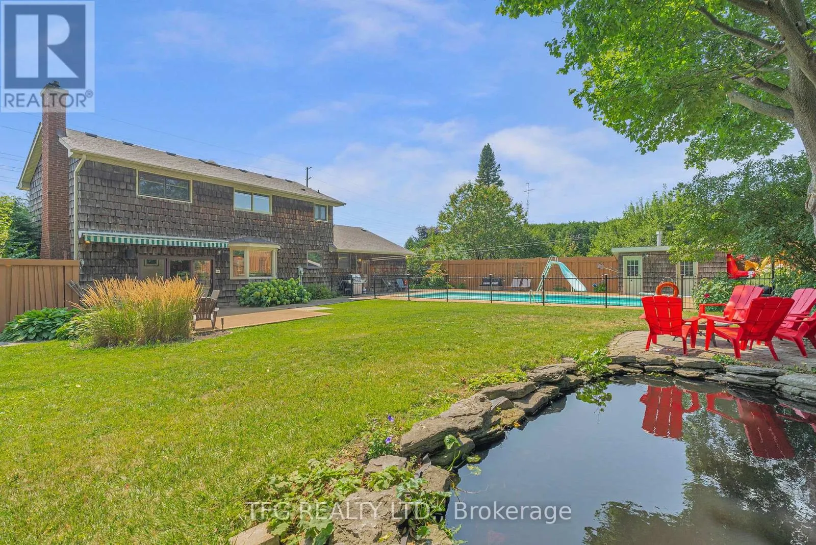 490 CONLIN ROAD E