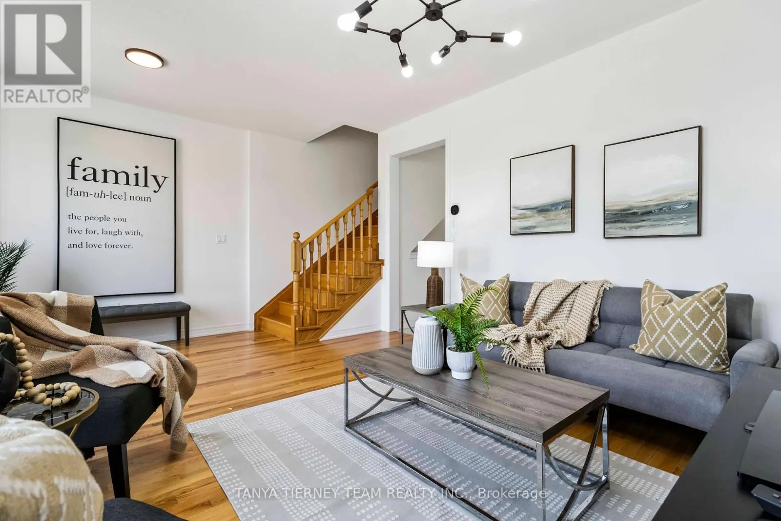 36 DOCKSIDE WAY