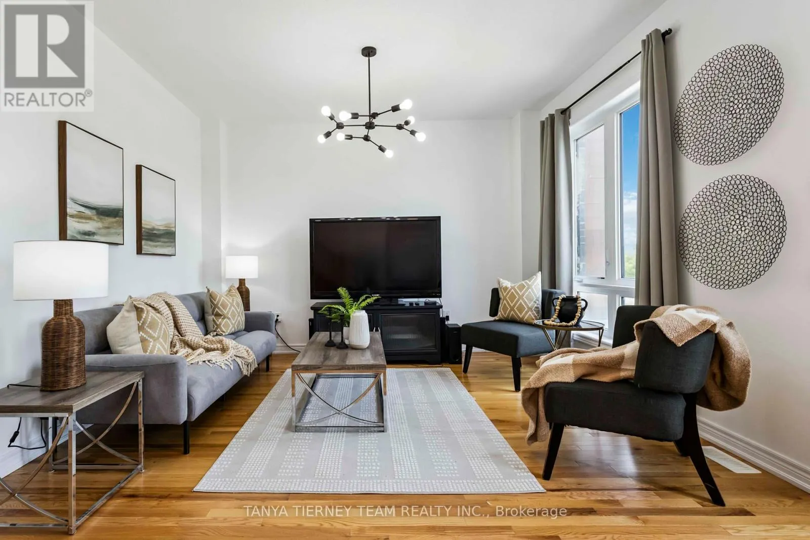36 DOCKSIDE WAY