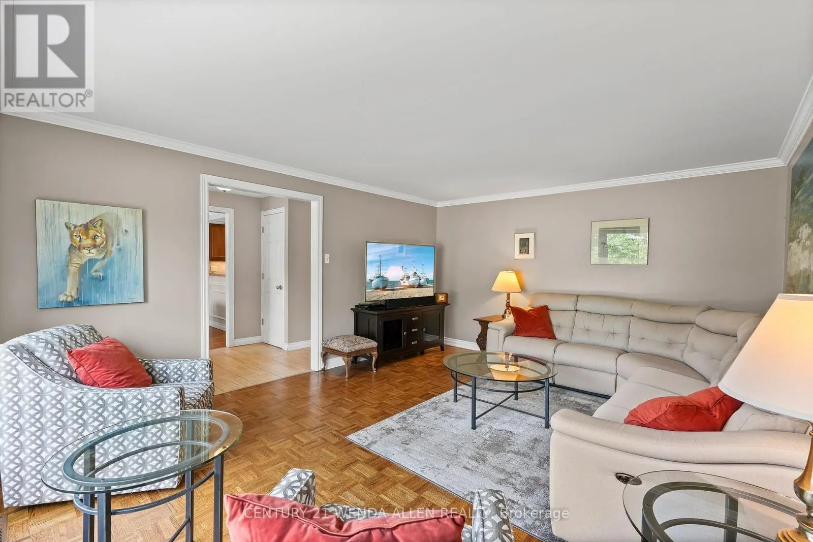 63 HARLAND CRESCENT