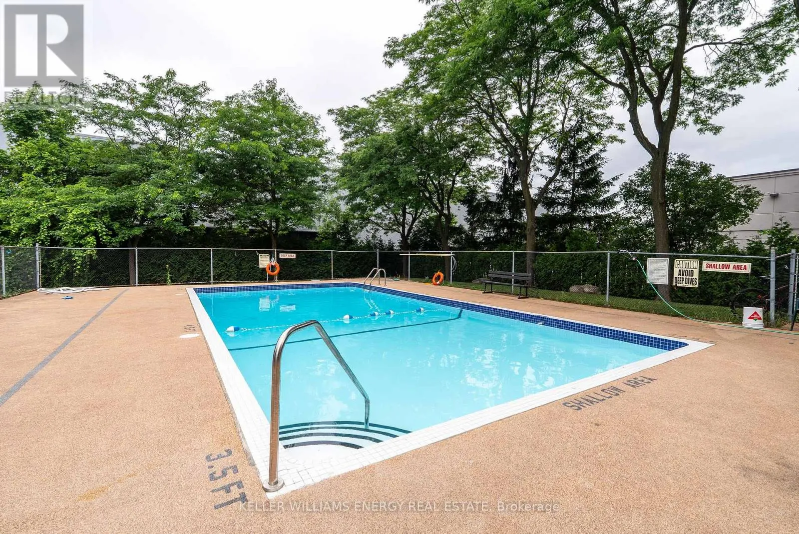 46 - 1330 TROWBRIDGE DRIVE, #46