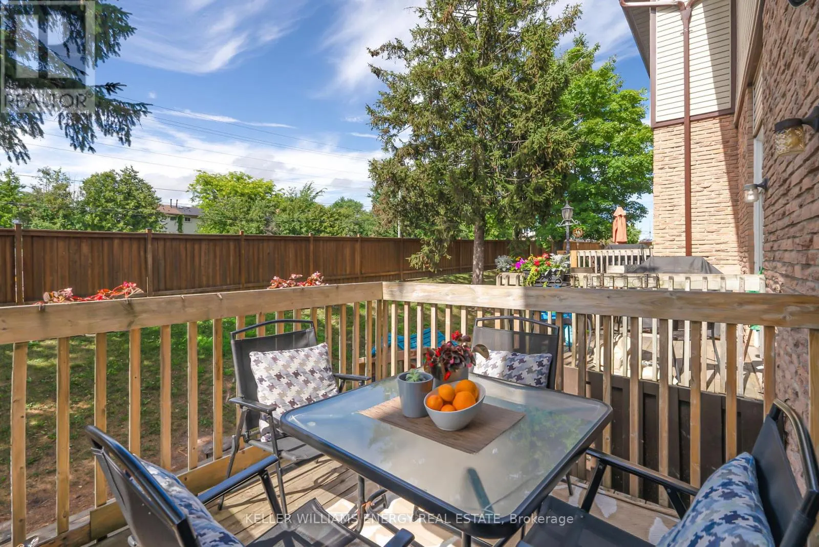 46 - 1330 TROWBRIDGE DRIVE, #46