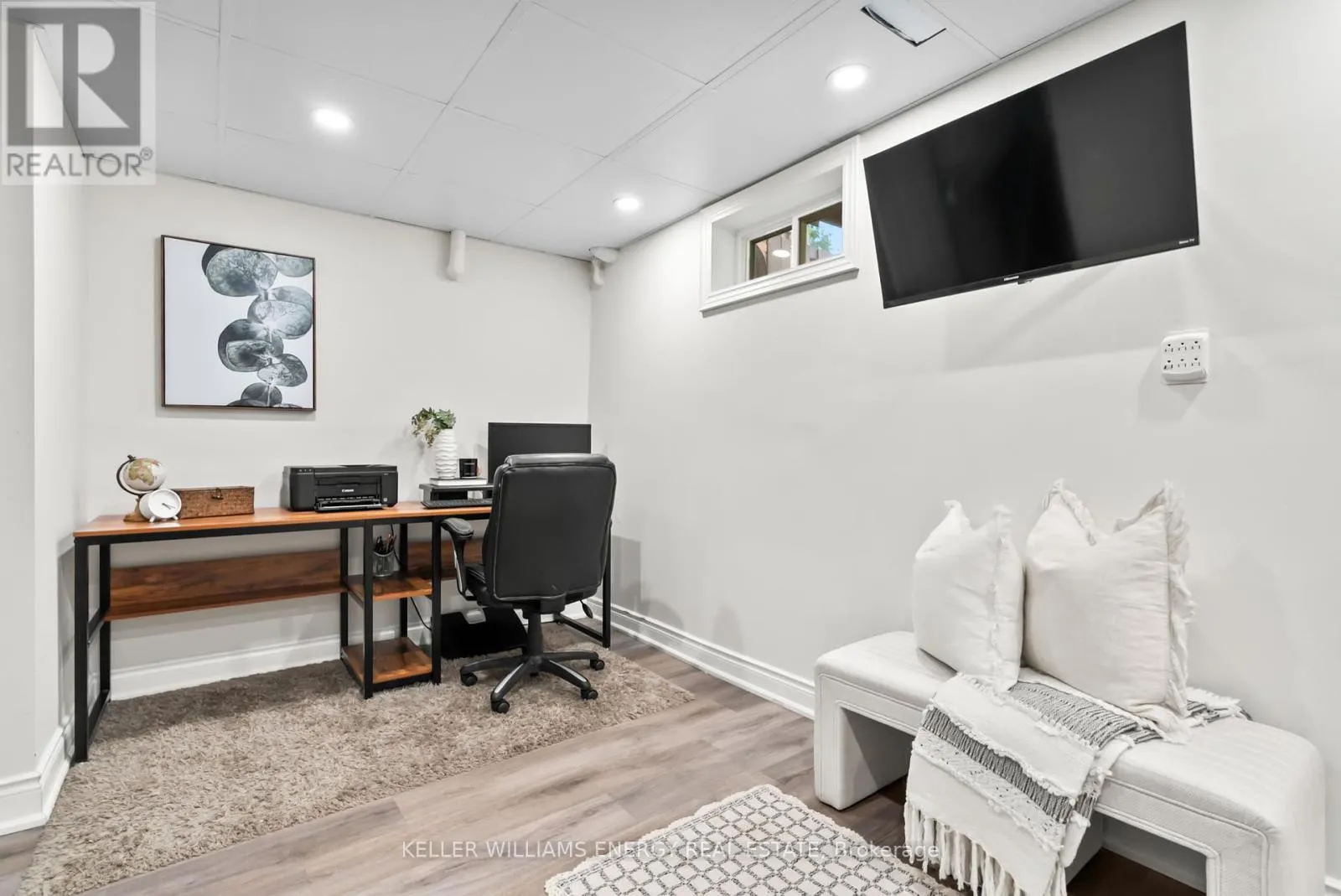 46 - 1330 TROWBRIDGE DRIVE, #46