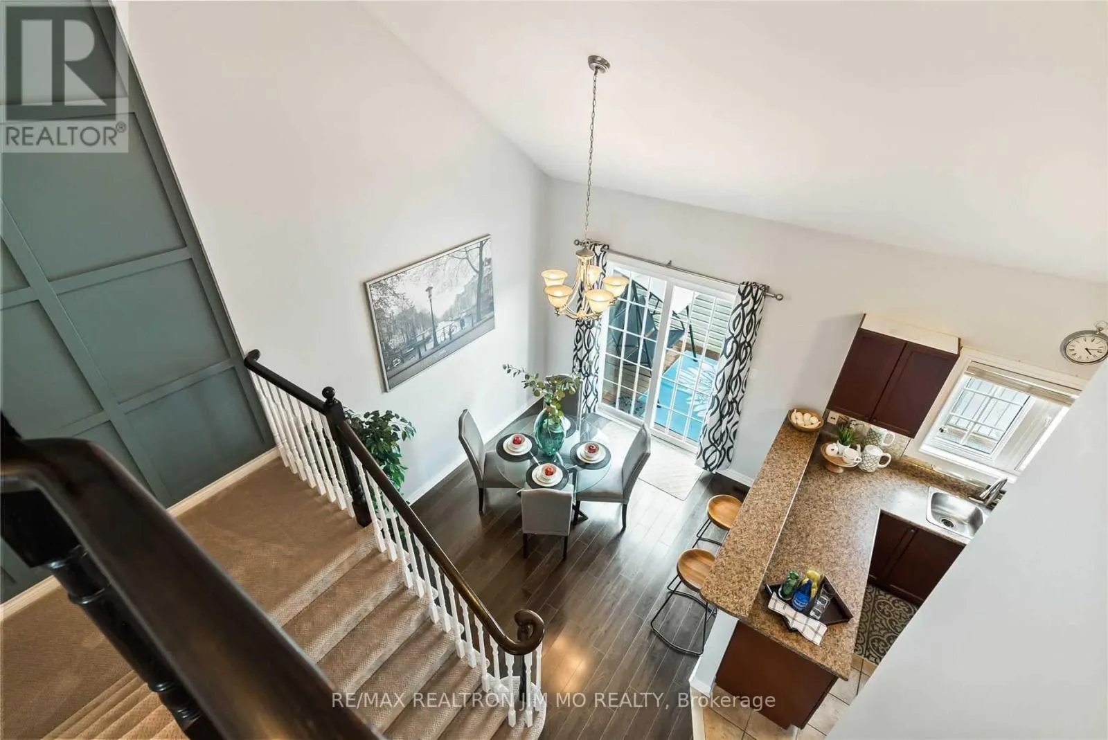 147 KENNETH HOBBS AVENUE