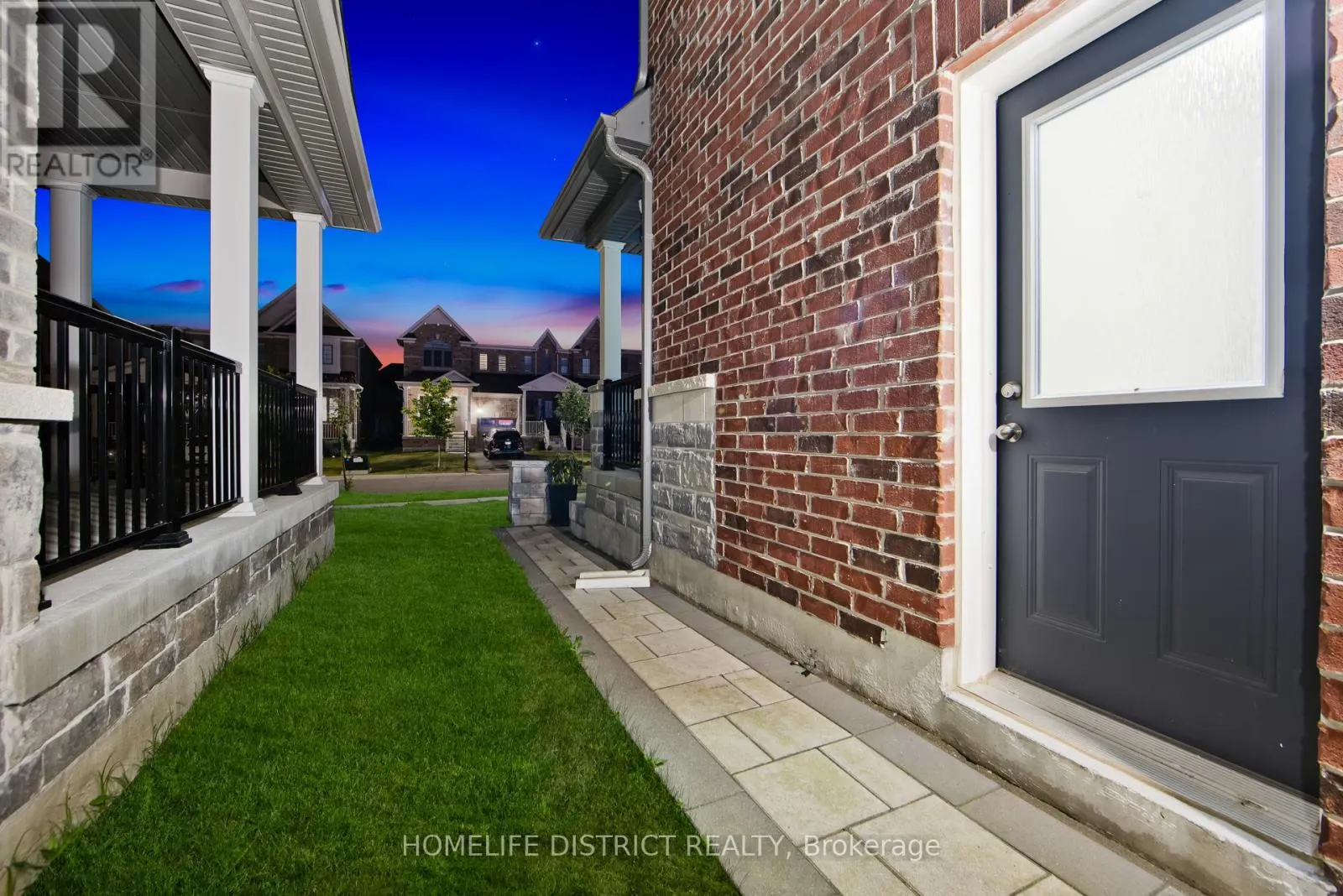 22 TAIT CRESCENT