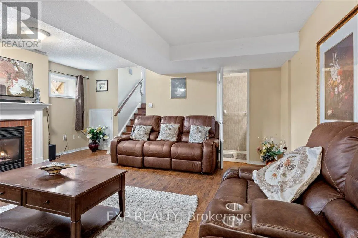 16 GOODWIN AVENUE