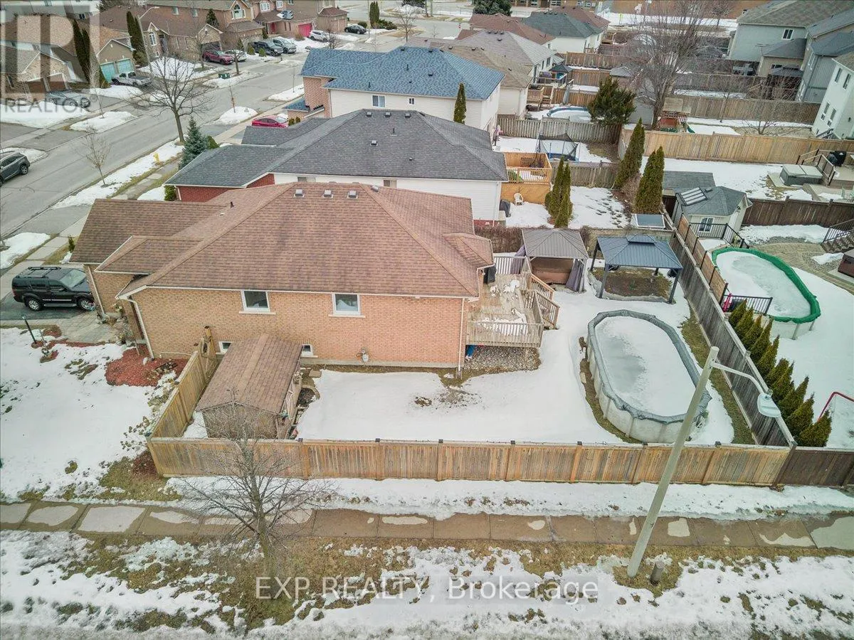 16 GOODWIN AVENUE