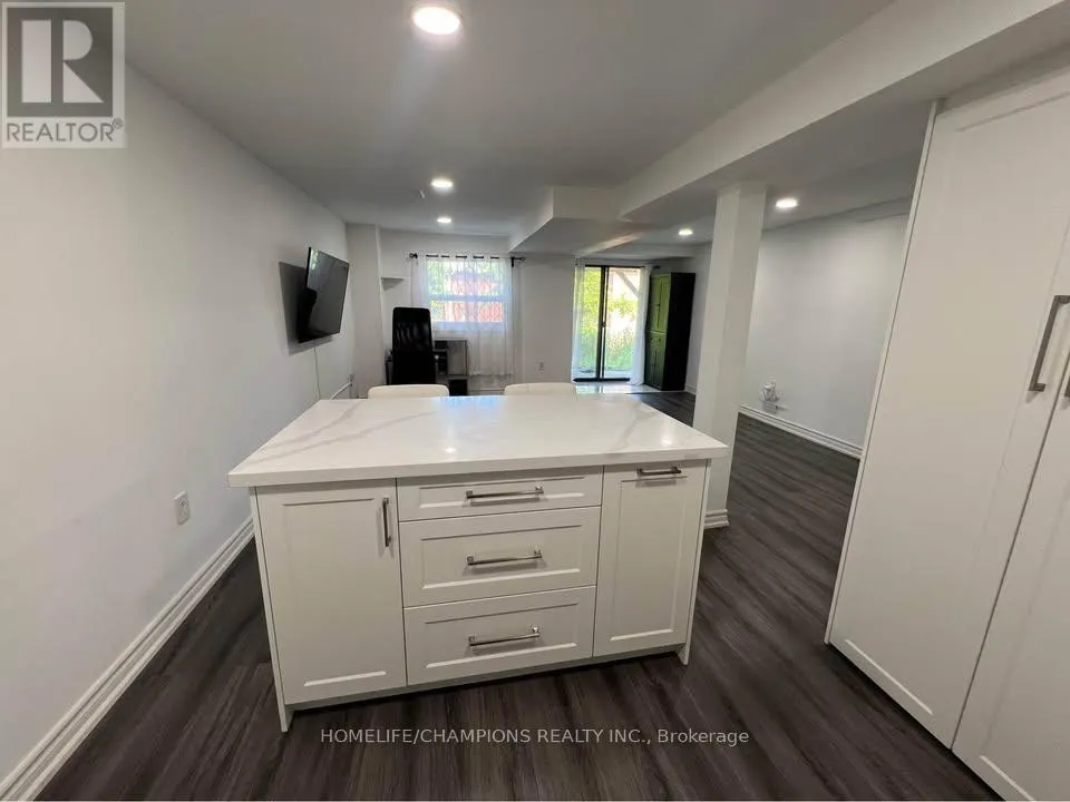 BSMT - 2095 DUBERRY DRIVE