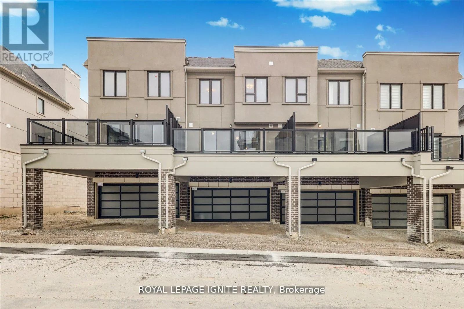 575 PORT DARLINGTON ROAD