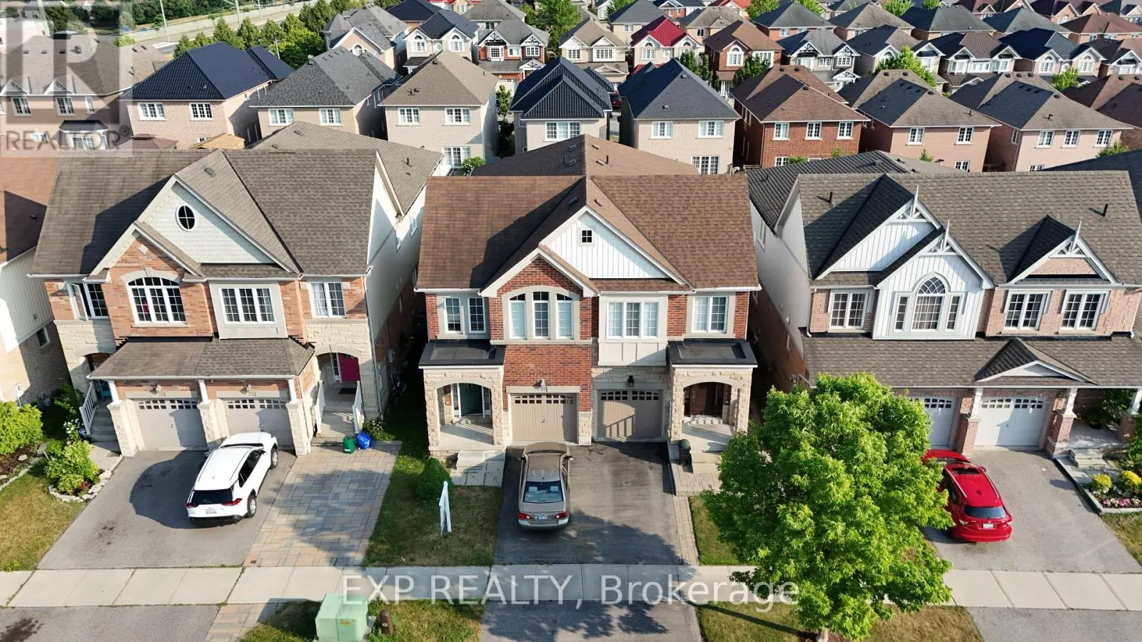 54 TOZER CRESCENT
