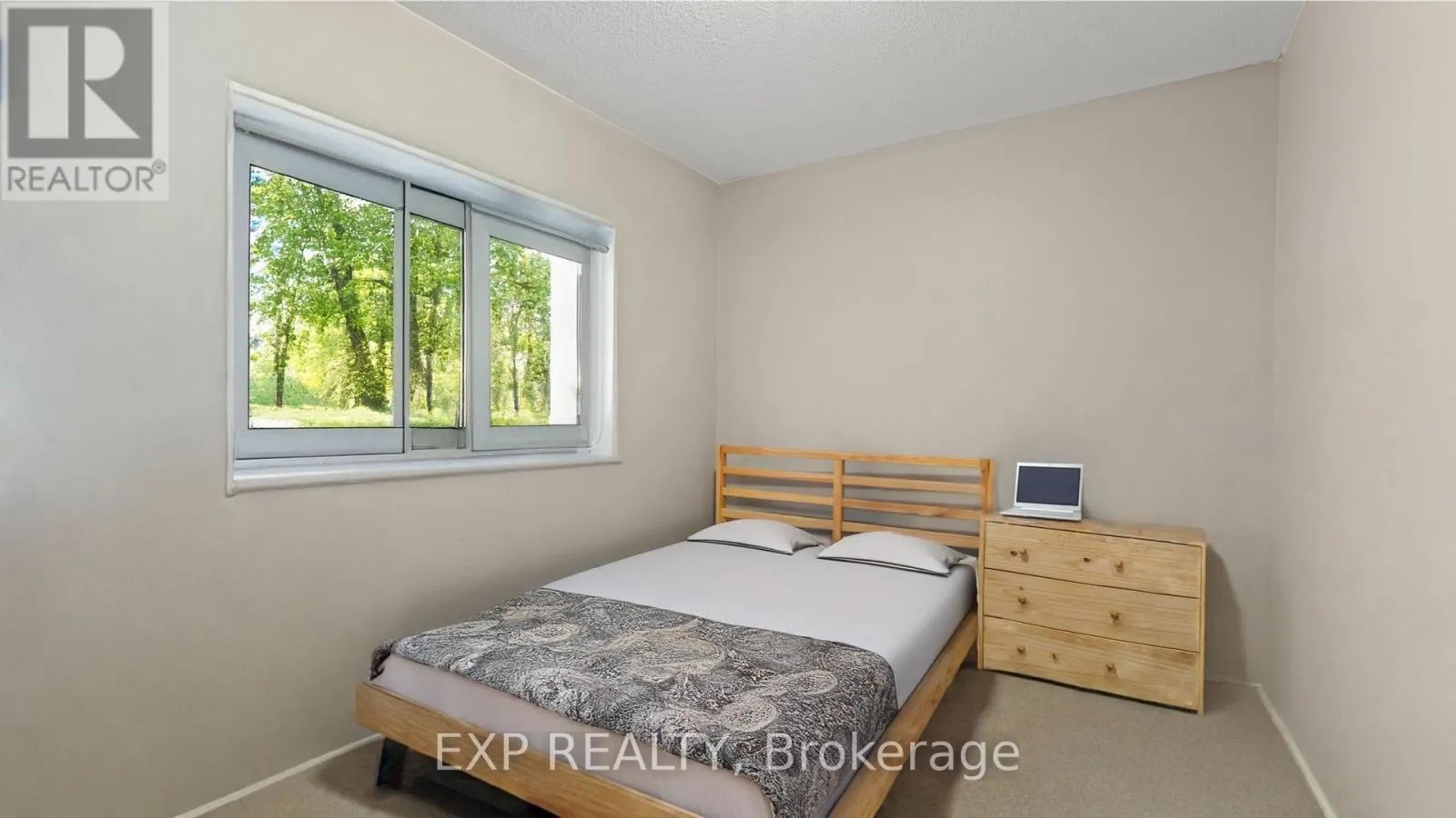 54 TOZER CRESCENT