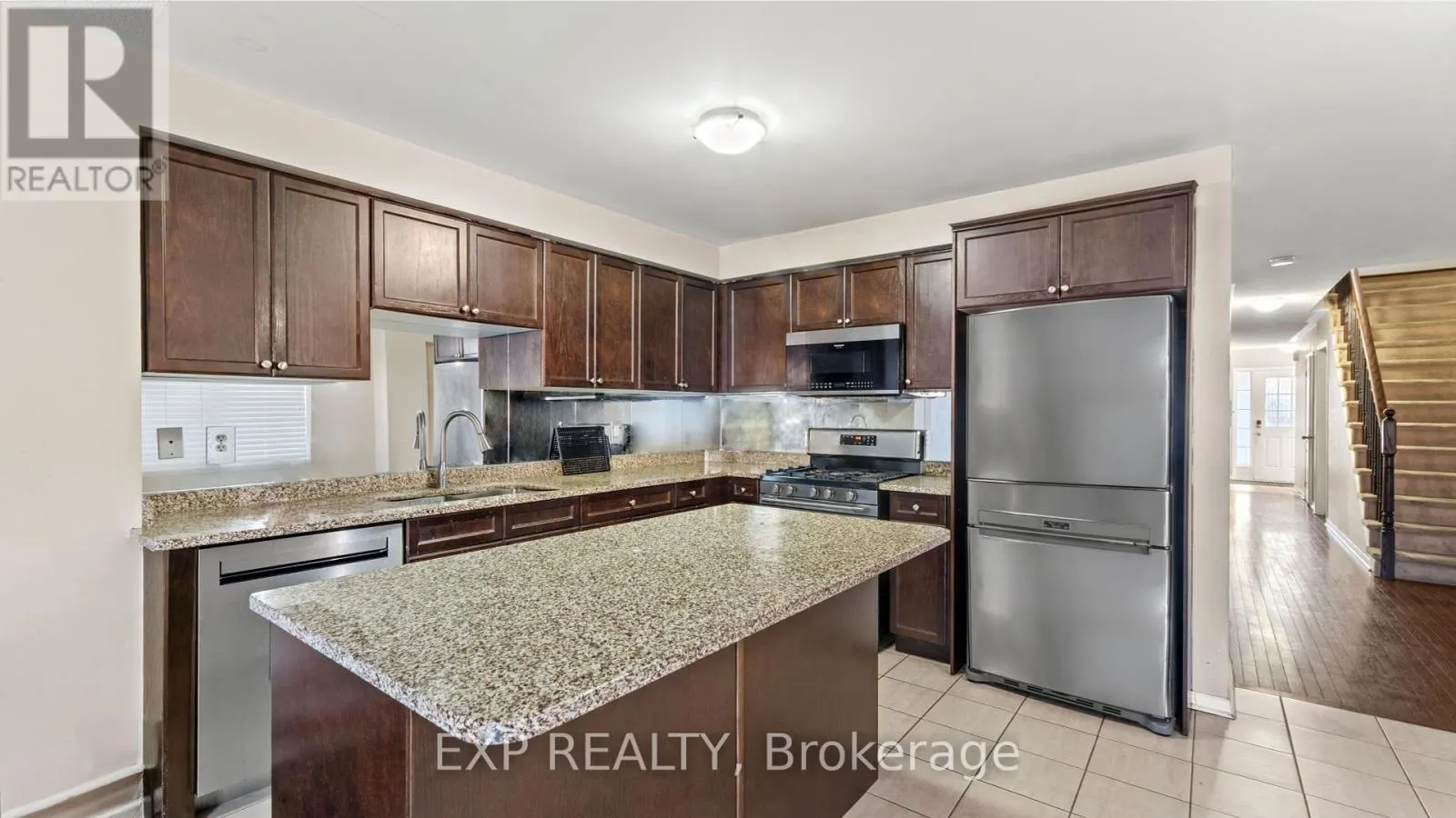 54 TOZER CRESCENT