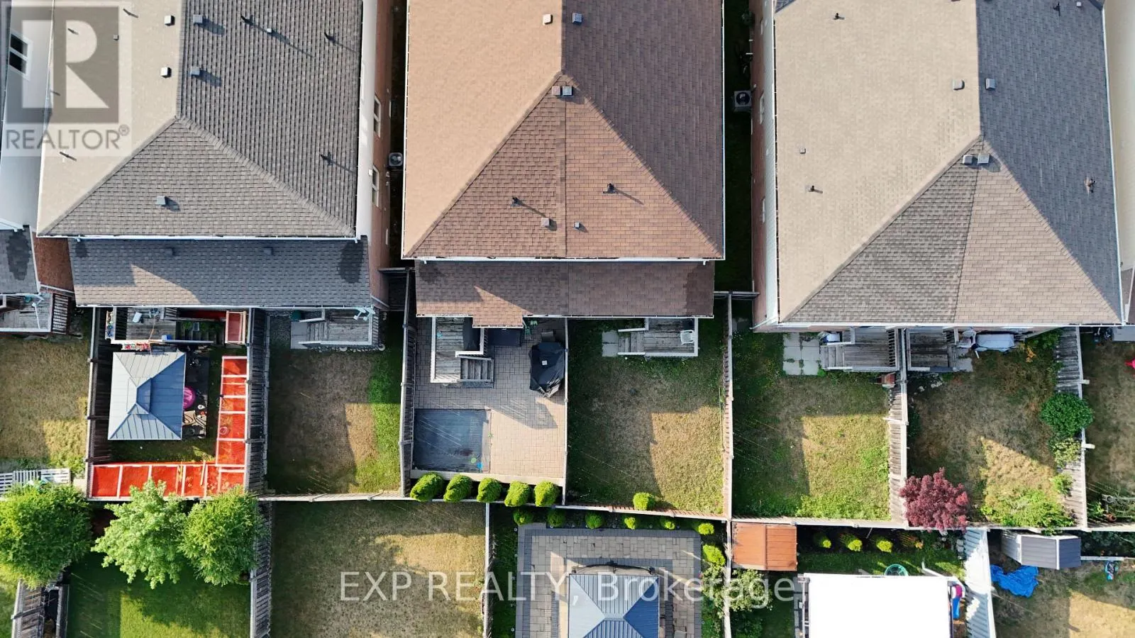 54 TOZER CRESCENT
