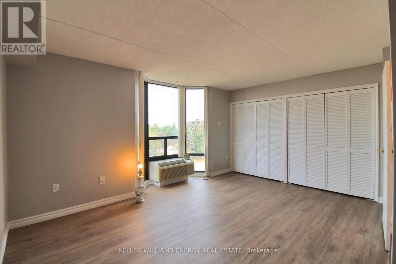 504 - 1530 PICKERING PARKWAY, #504