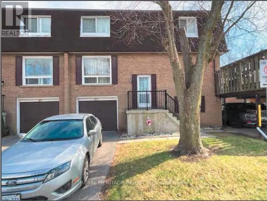 89 - 320 BLACKTHORN STREET, #89