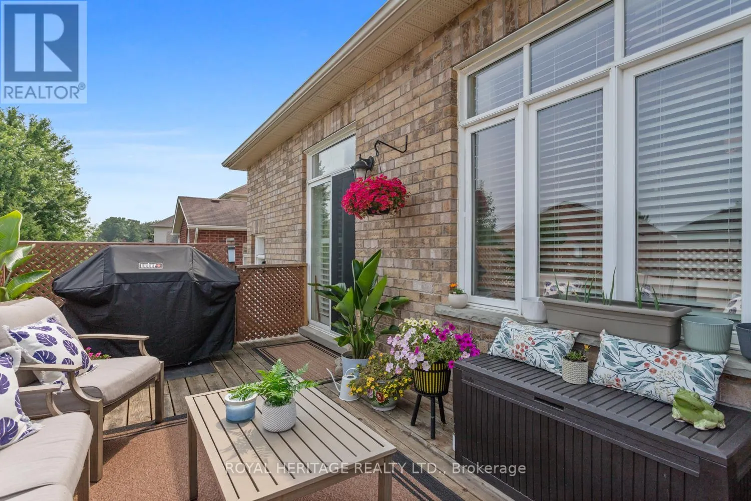 11 PIPER CRESCENT