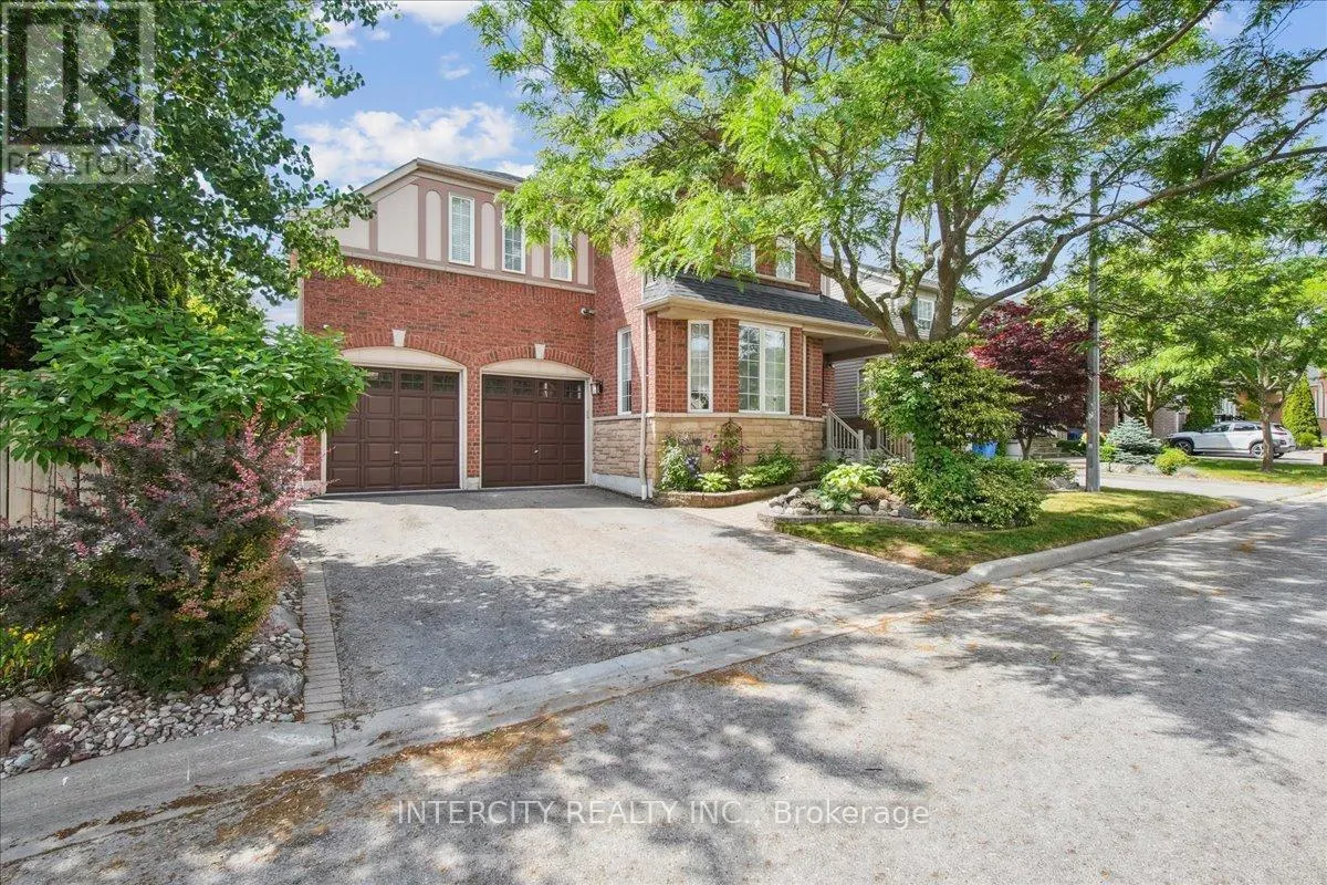 7 BUTTERWORTH DRIVE