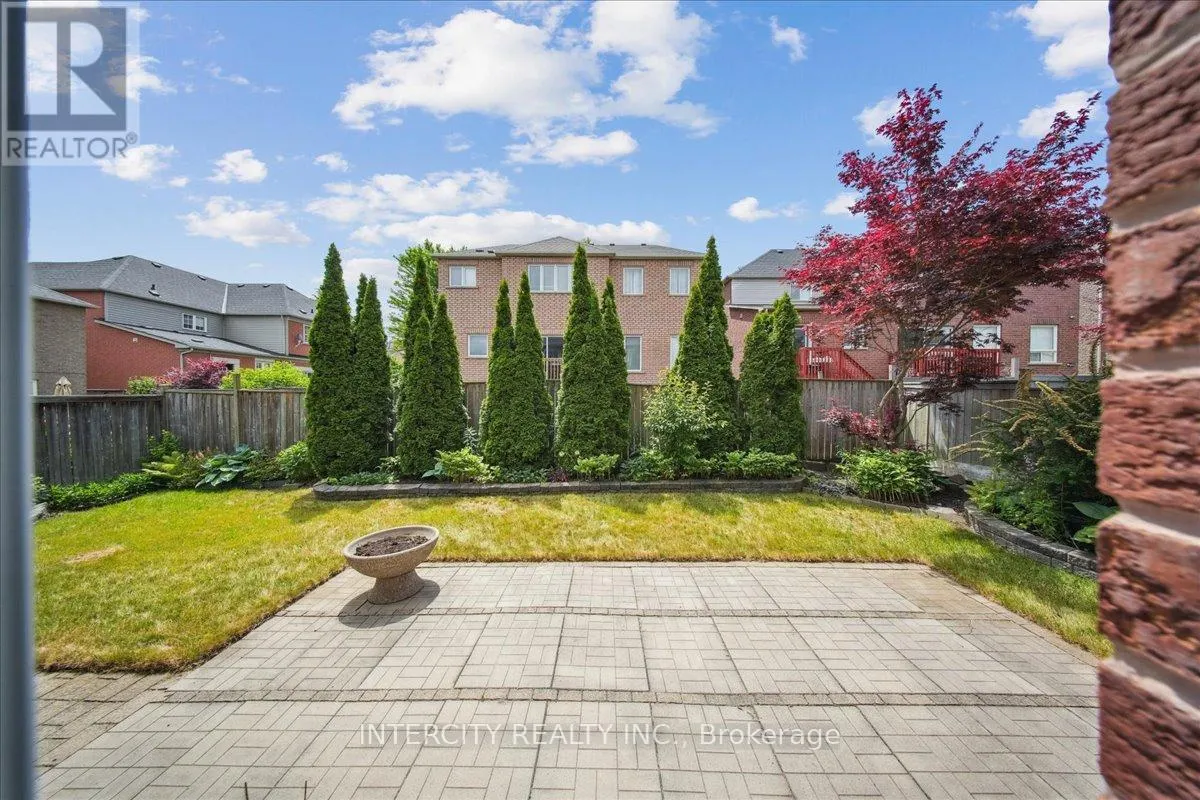 7 BUTTERWORTH DRIVE