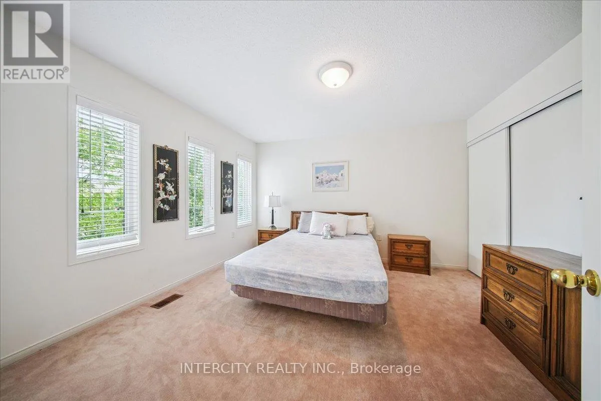 7 BUTTERWORTH DRIVE