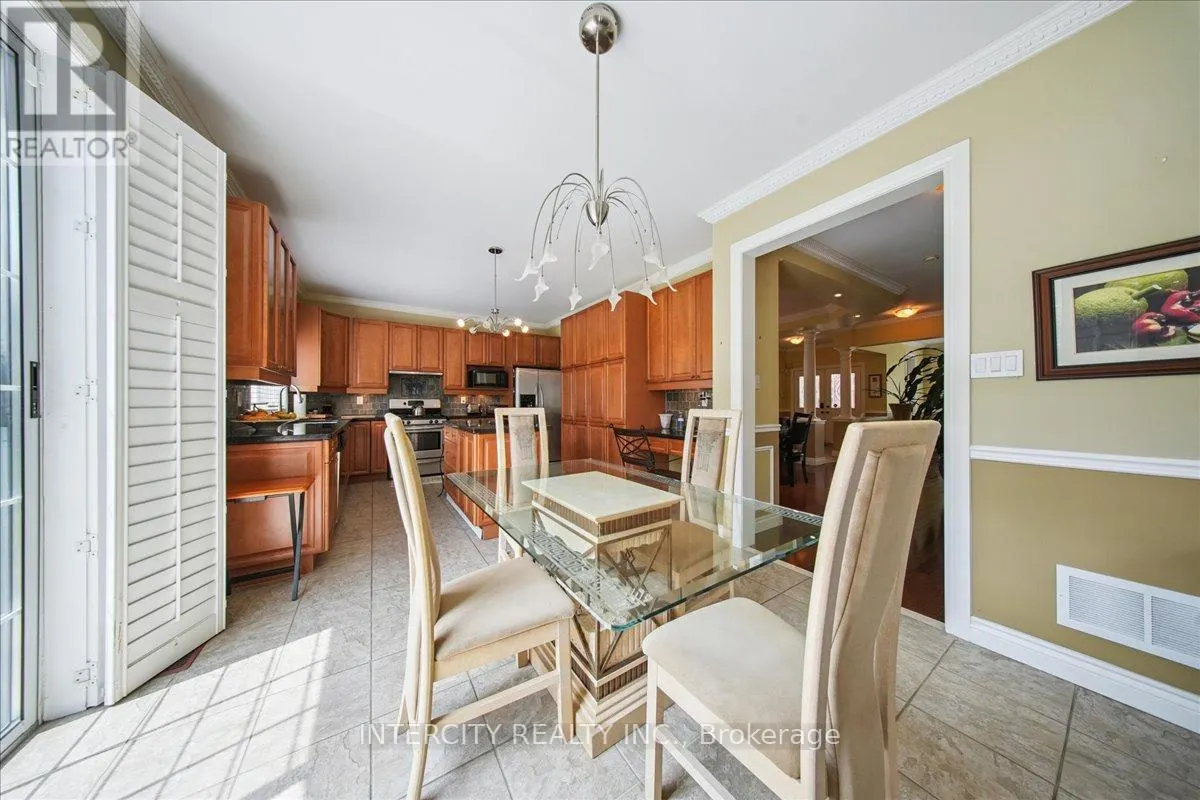 7 BUTTERWORTH DRIVE