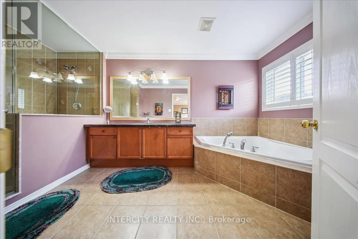 7 BUTTERWORTH DRIVE
