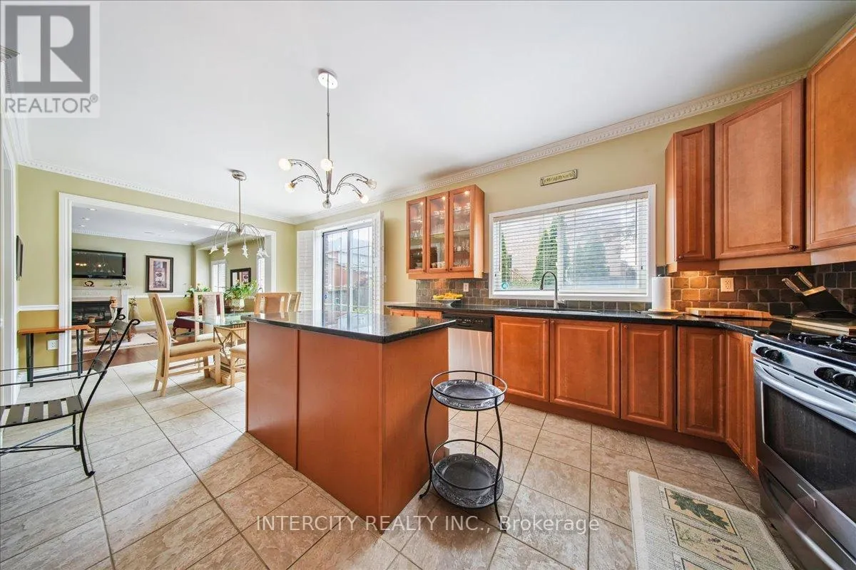 7 BUTTERWORTH DRIVE