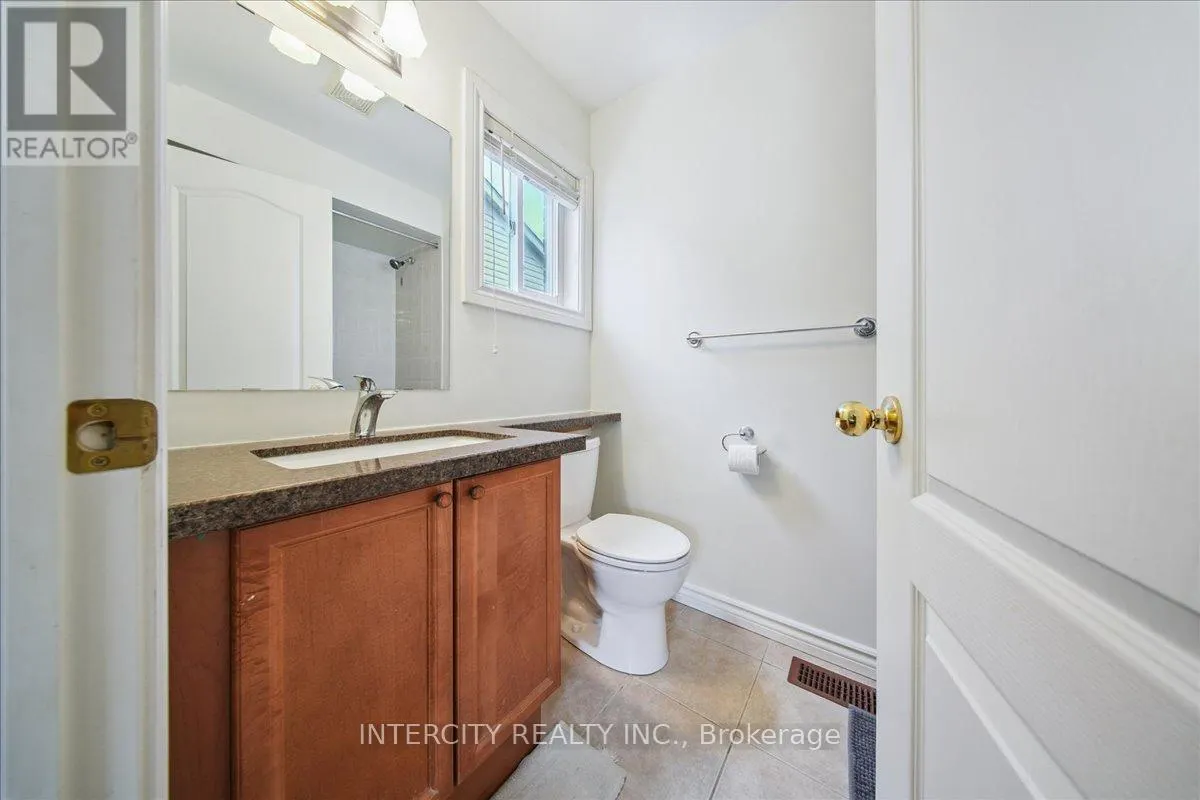 7 BUTTERWORTH DRIVE