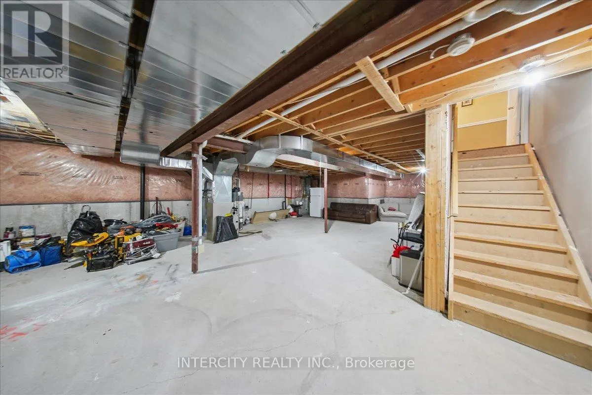 7 BUTTERWORTH DRIVE