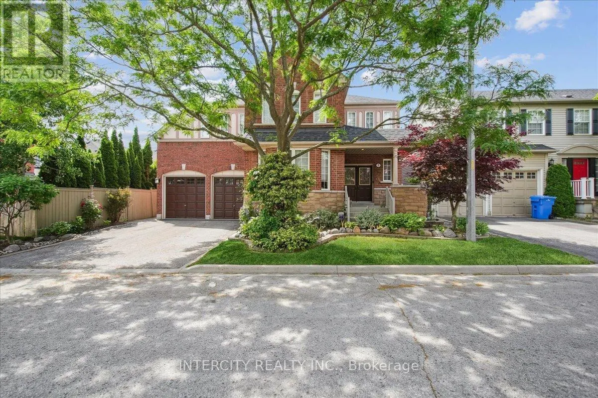 7 BUTTERWORTH DRIVE