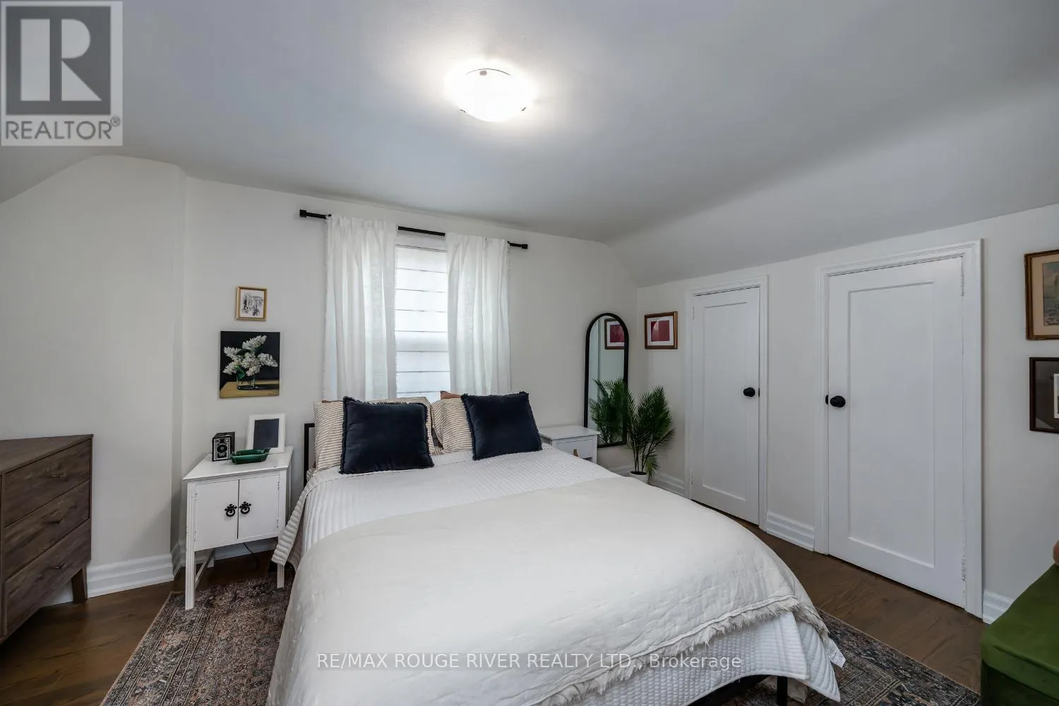 345 MASSON STREET