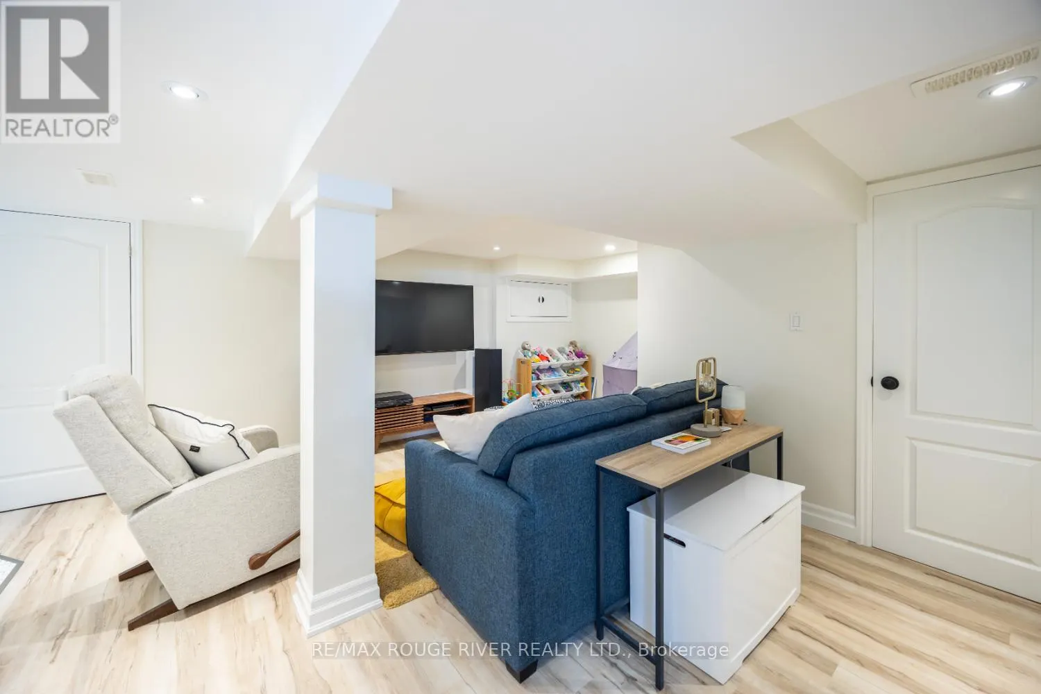 345 MASSON STREET