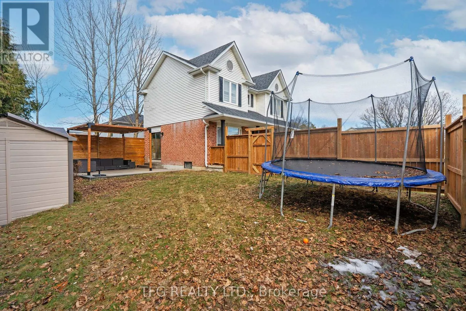 2 GOLDPINE AVENUE