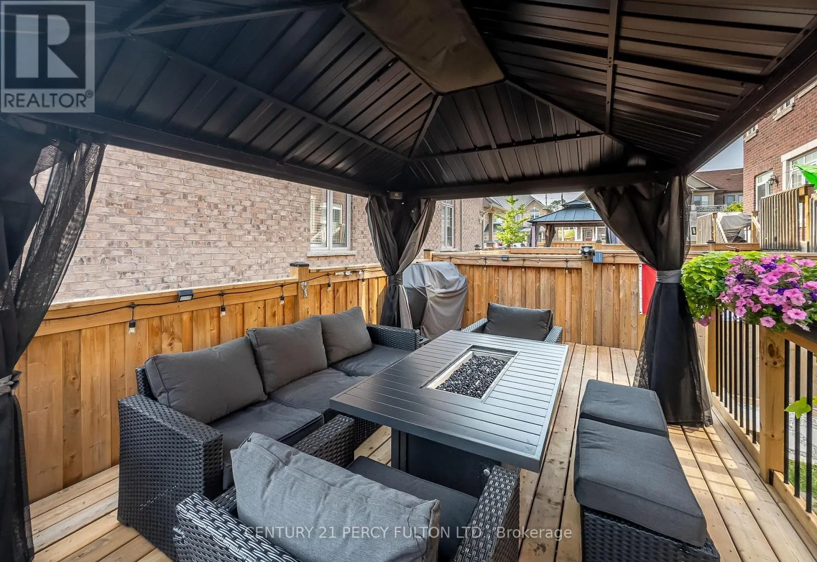 49 RIMROCK CRESCENT