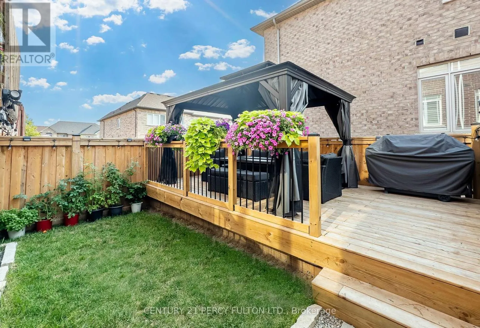 49 RIMROCK CRESCENT