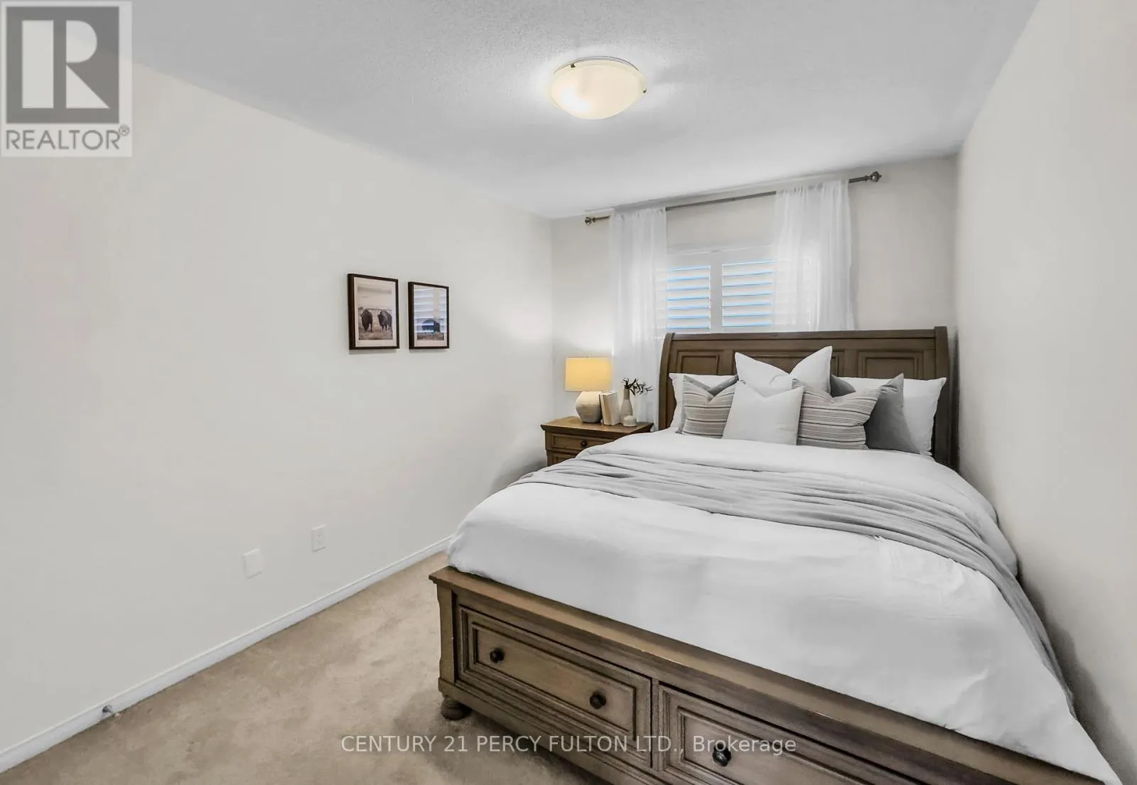 49 RIMROCK CRESCENT