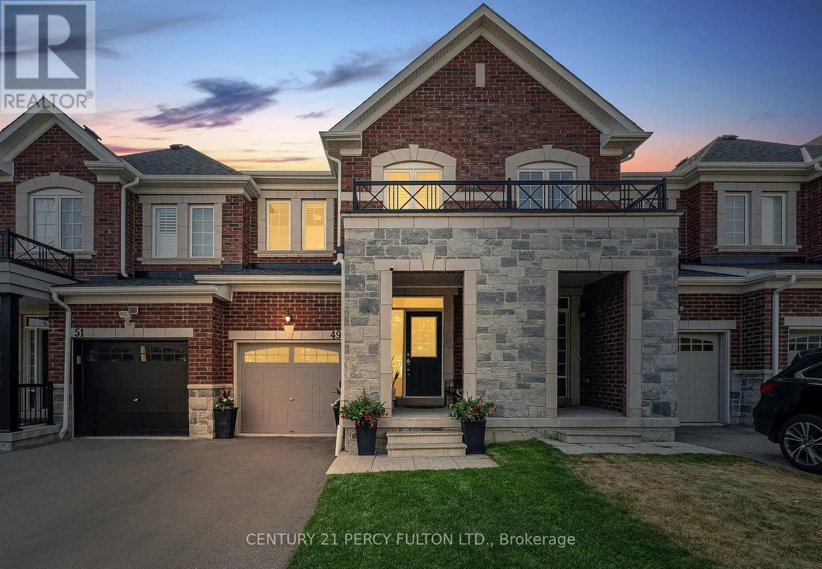 49 RIMROCK CRESCENT
