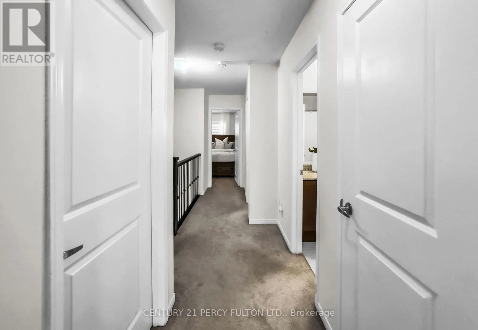 49 RIMROCK CRESCENT