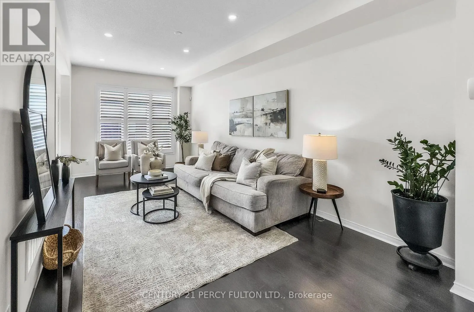 49 RIMROCK CRESCENT